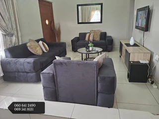 2:1 seater Of Doofin Sofas