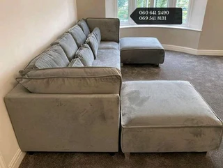 L-Shape / Modular Couch