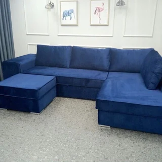 U/L Shaped couch