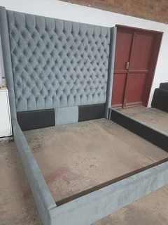 Extra size buttoned Terq Headboard