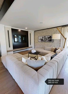 U- Shape / modular couch