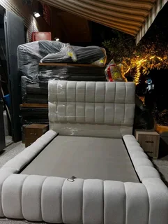 Overlapping and niwa headboards, beds