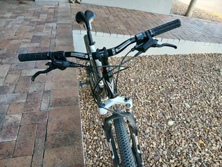 Mountain bike 9 speed