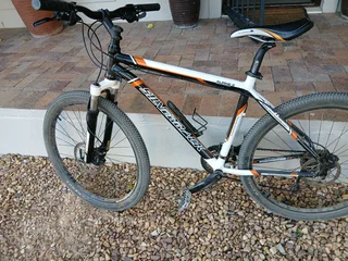 Mountain bike 9 speed