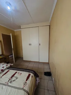 Room for rent unit 13 Imbali