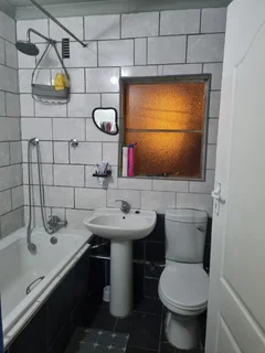 House - Ad posted by Morris VAN DER VENT