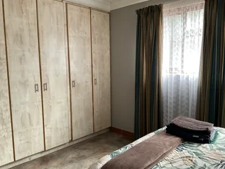 Holiday accommodation in Amanzimtoti