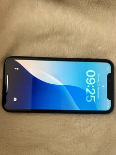 iPhone XR 64GB R4500
