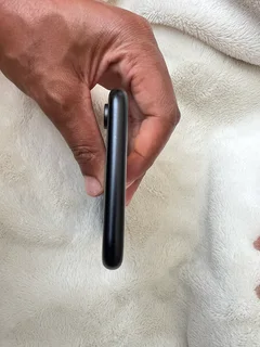 iPhone XR 64GB R4500