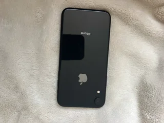 iPhone XR 64GB R4500