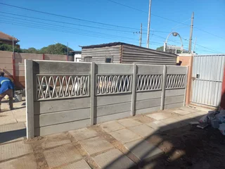 VIBRACRETE PLAIN SLABS (1440X300X40MM) &#64; R45 - 00 EACH