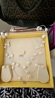 Jewellery for sale - original pearls