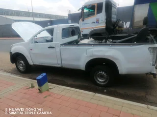 Isuzu dmax 2023 model stripping for spares