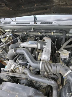 Isuzu kb280tdi 2002 model with 4jb1 engine  stripping for spares code 2