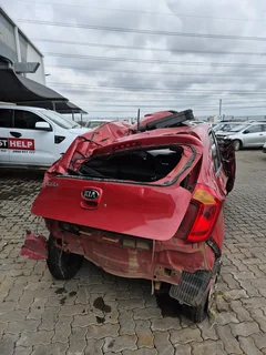 Kia picanto 1.2l 2017 model with G4LA engine stripping for spares code 2