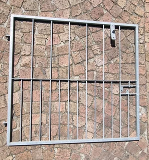 Galvanized gates with hinges for sale