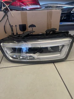 2016 2017 Audi Q3 OEM Full LED Headlight LH for sale