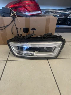 2016 2017 Audi Q3 OEM Full LED Headlight LH for sale