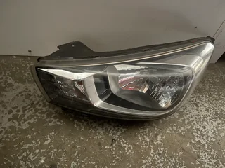 Kia Pegas left side halogen headlight for sale