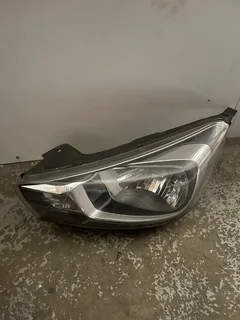 Kia Pegas left side halogen headlight for sale