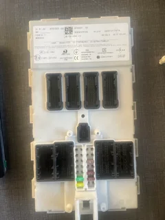 BMW 1 2 3 4  SERIES f10 f20 F30  f32 F22 BASIC BODY CONTROL MODULE ECU 6824384 B47 for sale
