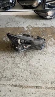 Mazda Cx-5 2017-2021 Led Rhs Headlight For Sale
