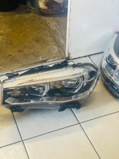 14 15 16 BMW X5 X6 SERIES F15 F16 LED ADAPTIVE AFS HEADLIGHT LEFT AND RIGHT 7399125