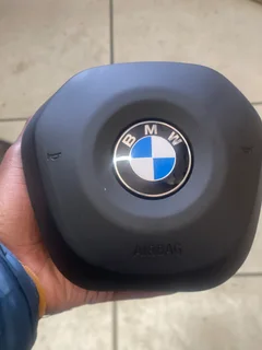 BMW G60 i5 / 2 er U06 /  G70 /  steering airbag.