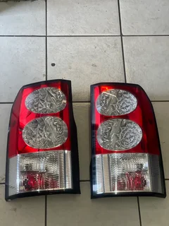 REAR LED TAIL LIGHT LAMP LH LEFT AND RIGHT FOR LAND ROVER DISCOVERY 4 -