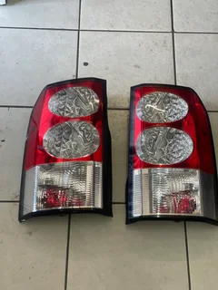 REAR LED TAIL LIGHT LAMP LH LEFT AND RIGHT FOR LAND ROVER DISCOVERY 4 -