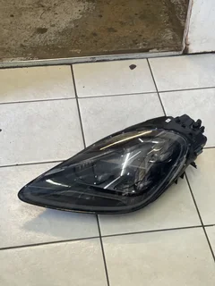 2019 2023 PORSCHE CAYENNE GTS HEADLIGHT Full LED  9Y0941035M OEM For sale