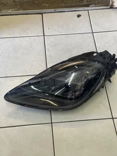 2019 2023 PORSCHE CAYENNE GTS HEADLIGHT Full LED  9Y0941035M OEM For sale
