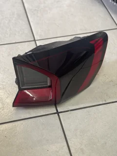 2023 2024 Bmw X1 U11 Xdrive28i Driver Right  rear Quarter Mounted Led Tail Light.