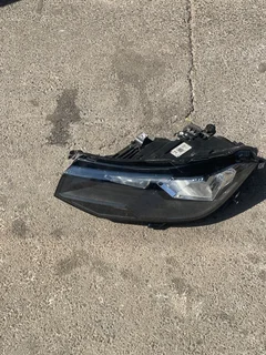 VW T-CROSS C11 front left side halogen double headlights .