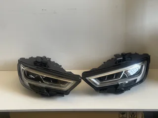 Audi A3 S3 Rs3 2016-2018 Matrix  led Xenon Headlight Set  pairs Left/right Set .