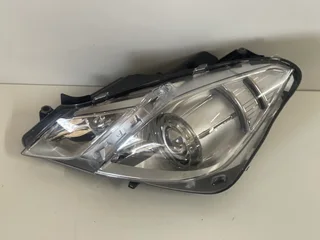 Mercedes Benz E-Class HID Xenon W207 Left headlight .