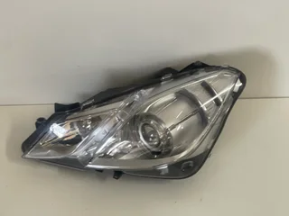 Mercedes Benz E-Class HID Xenon W207 Left headlight .