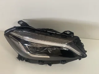 2013 2014 2015 2016 2017 2018 Mercedes Benz W176 Right Headlight A200 LED.