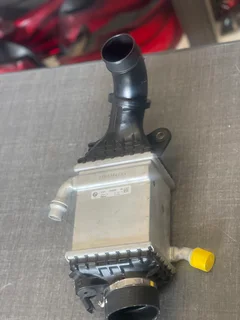 BMW X5M X6M F85 F86 4.4i INTERCOOLER RADIATOR CHARGE AIR COOLER .