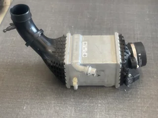 BMW X5M X6M F85 F86 4.4i INTERCOOLER RADIATOR CHARGE AIR COOLER .