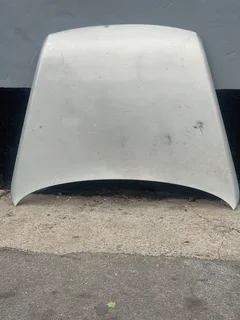 Volkswagen Touareg 2015 2016 Front bonet.