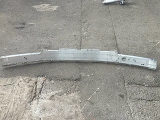 Mercedes Benz W205 bumper stiffner