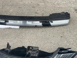 PORSCHE TAYCAN 9J1 Rear Light Taillight CENTER LAMP 9J1.945.081.