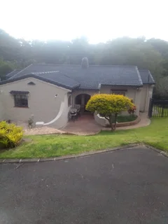 PROFESSIONAL PLUMBERS/TILERS/PAINTERS 0834933468