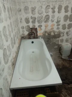 PROFESSIONAL PLUMBERS/TILERS/PAINTERS 0834933468