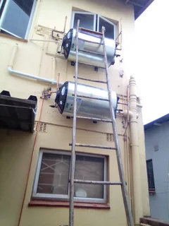 Professional Plumbers/tilers/painters 0834933468