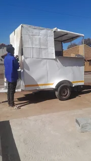 Mobile kitchen for sale no papers 10k