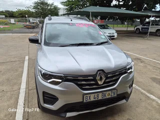 2 x Renault Triber Extended Cab 2024 and 2025 model for sale in Durban  R130000 call 0717584458