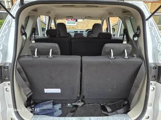 2 x Renault Triber Extended Cab 2024 and 2025 model for sale in Durban  R130000 call 0717584458