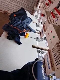 Embroidery machine foreheads nine needles each heads